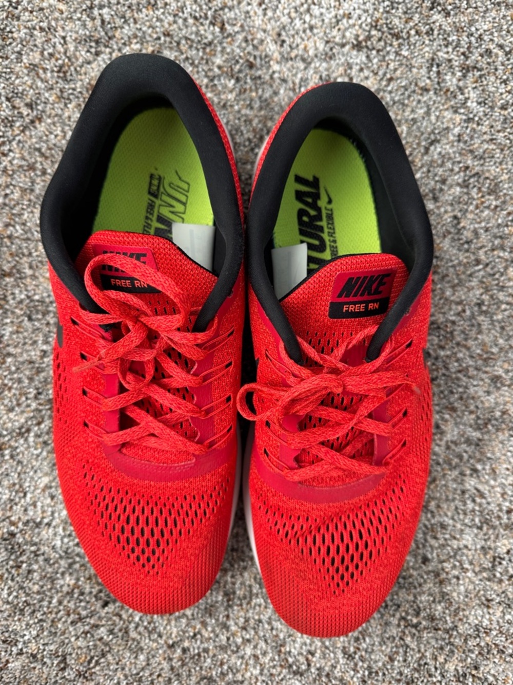 Nike Red and Black Men's Lightweight Running Shoes - Picture 2 of 6